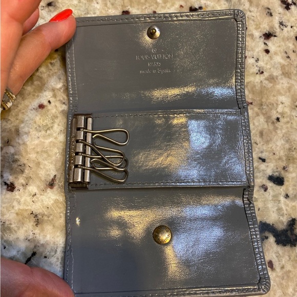 Louis Vuitton Grey Leather 4 key Holder LV gray epi leather